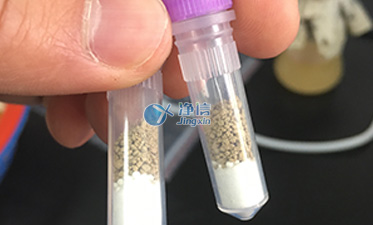 上海凈信全自動(dòng)樣品快速研磨儀對土壤中微生物核酸提取研磨實(shí)驗(yàn)-行星球磨機(jī)